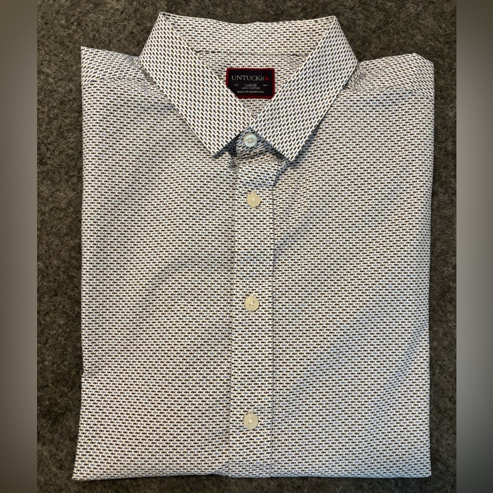 UNTUCKit Men's White and Black Patterned Shirt